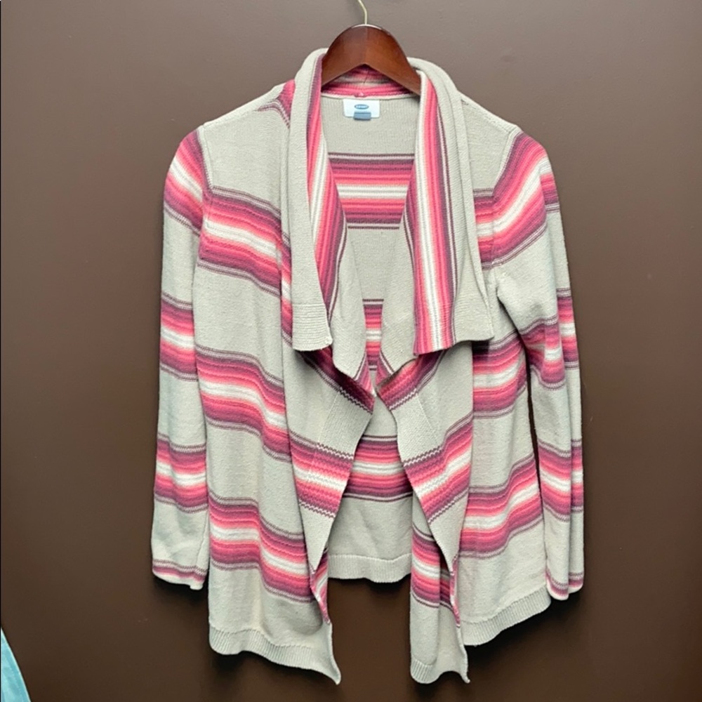 ‼️LAST CHANCE‼️ Old Navy stripe cardigan